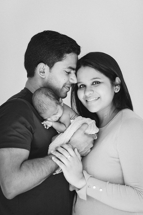 newborn family photoshoot