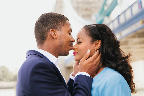 couples anniversary engagement photo shoot London Tower Bridge summer (6)